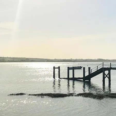 4 Bedroom Cozy In * Monthuchon