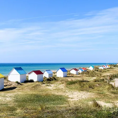 4 Bedroom Cozy In * Monthuchon